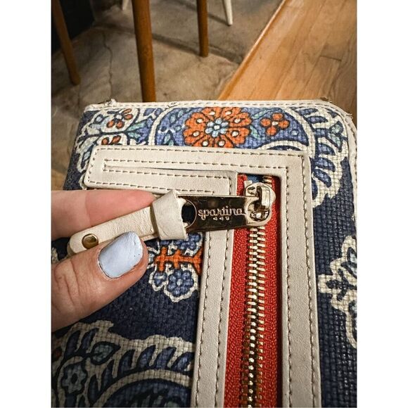 Spartina Crossbody  - Picture 4 of 14